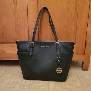 Michael Kors Tote